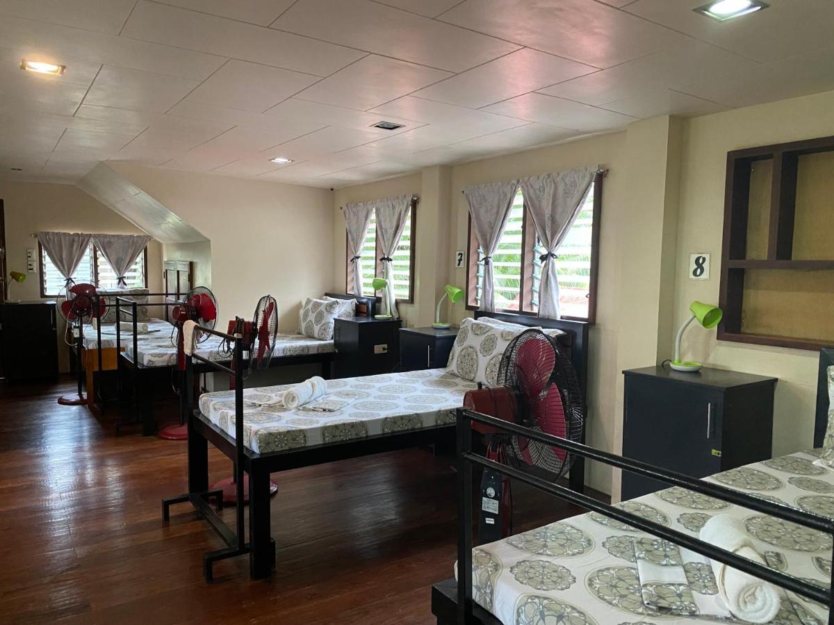 Happy Camper Hostel كورون المظهر الخارجي الصورة
