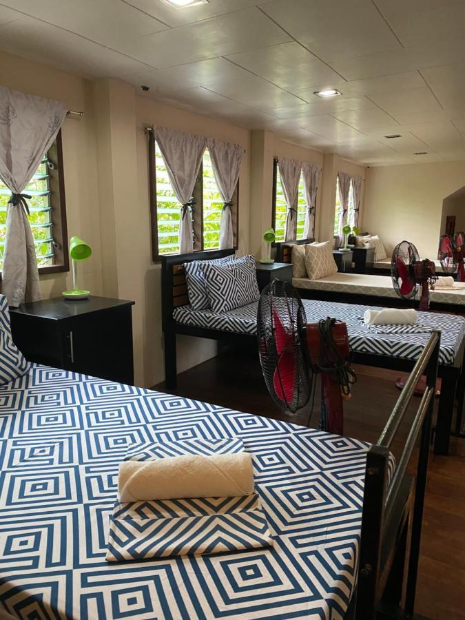 Happy Camper Hostel كورون المظهر الخارجي الصورة