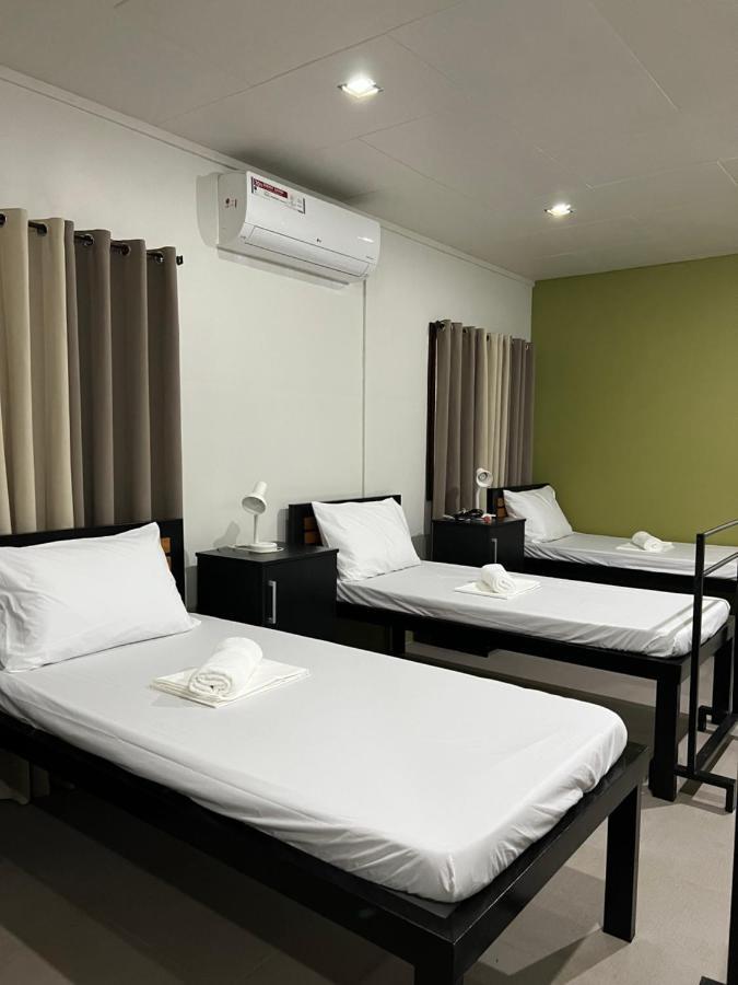 Happy Camper Hostel كورون المظهر الخارجي الصورة